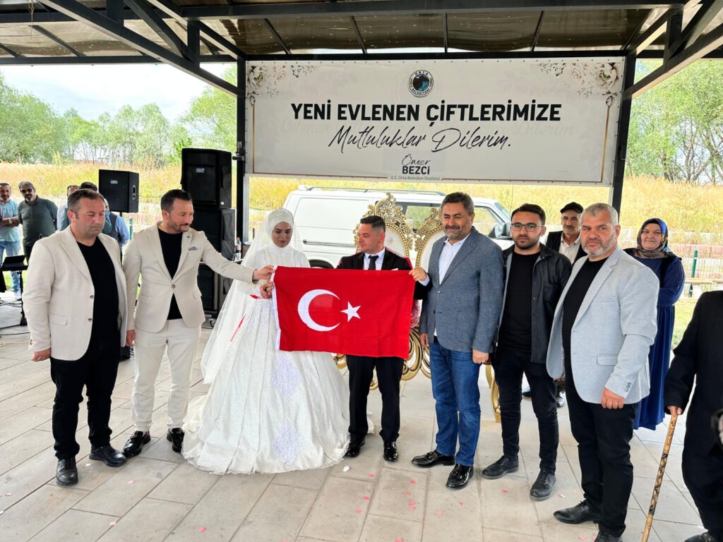Dernek Üyemiz Cihad AKPUNAR ve Kızımız Büşra AKPUNAR’ın Düğün Merasimi